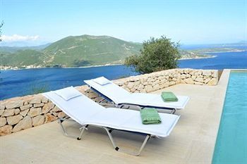 Urania Luxury Villas Pondi Eksteriør billede